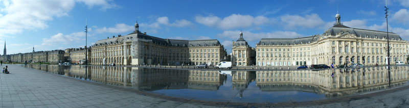 Place de bordeaux avec peu de trafic Bordeaux
