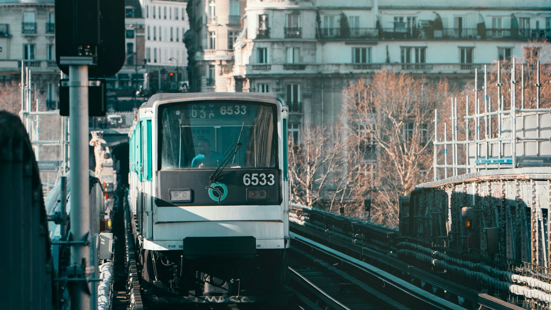 Comment devenir conducteur de métro à la RATP ?