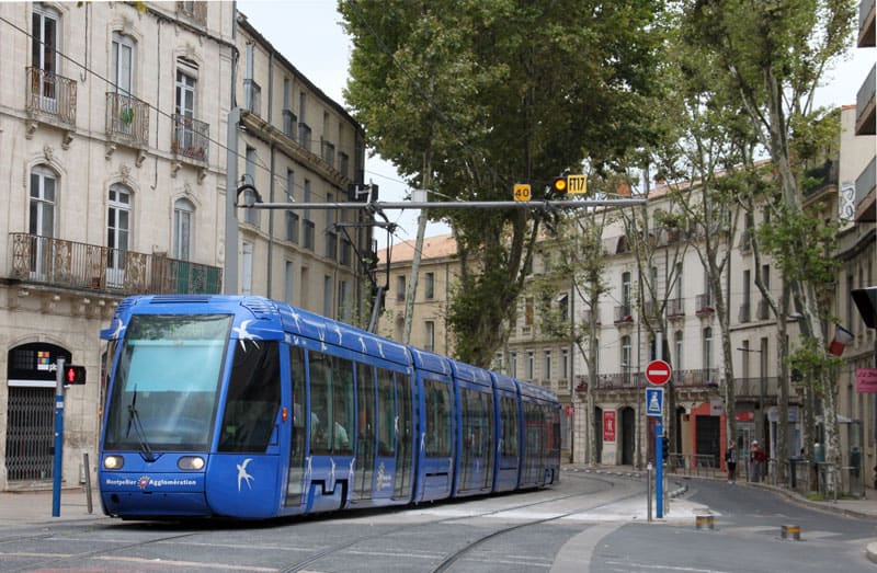 Tram Citadis pour éviter le trafic à Montpellier